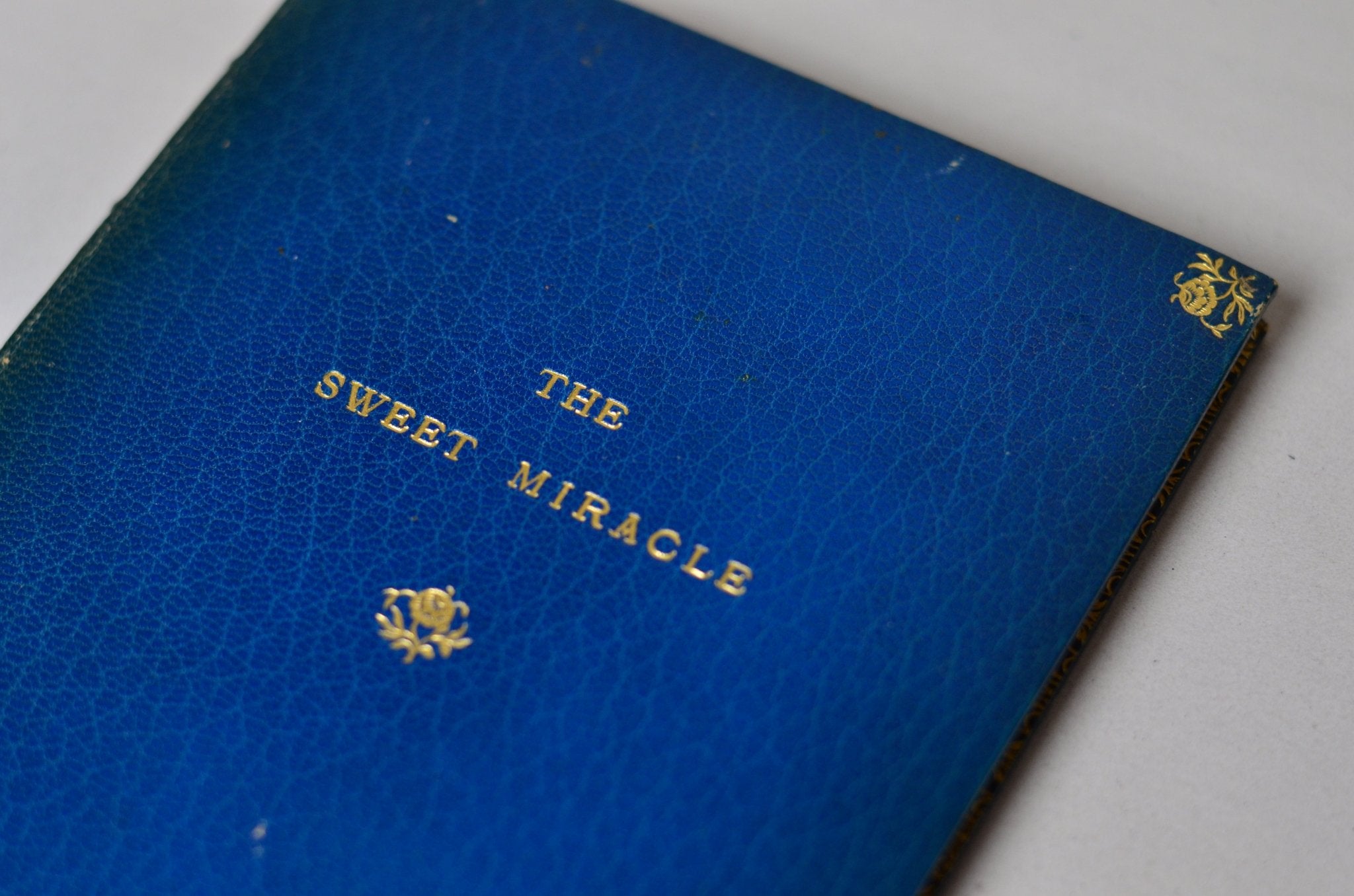 Antique Leather Bound Decorative Binding The Sweet Miracle by Eca de Queiroz 1916 - Christianity - Brookfield Books